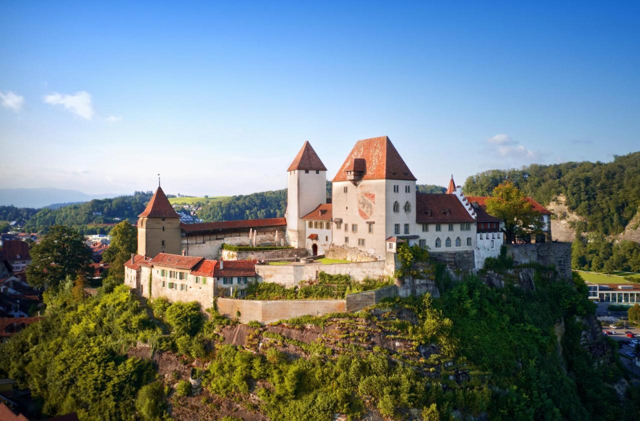 Schloss Burgdorf Youth Hostel Exterior photo
