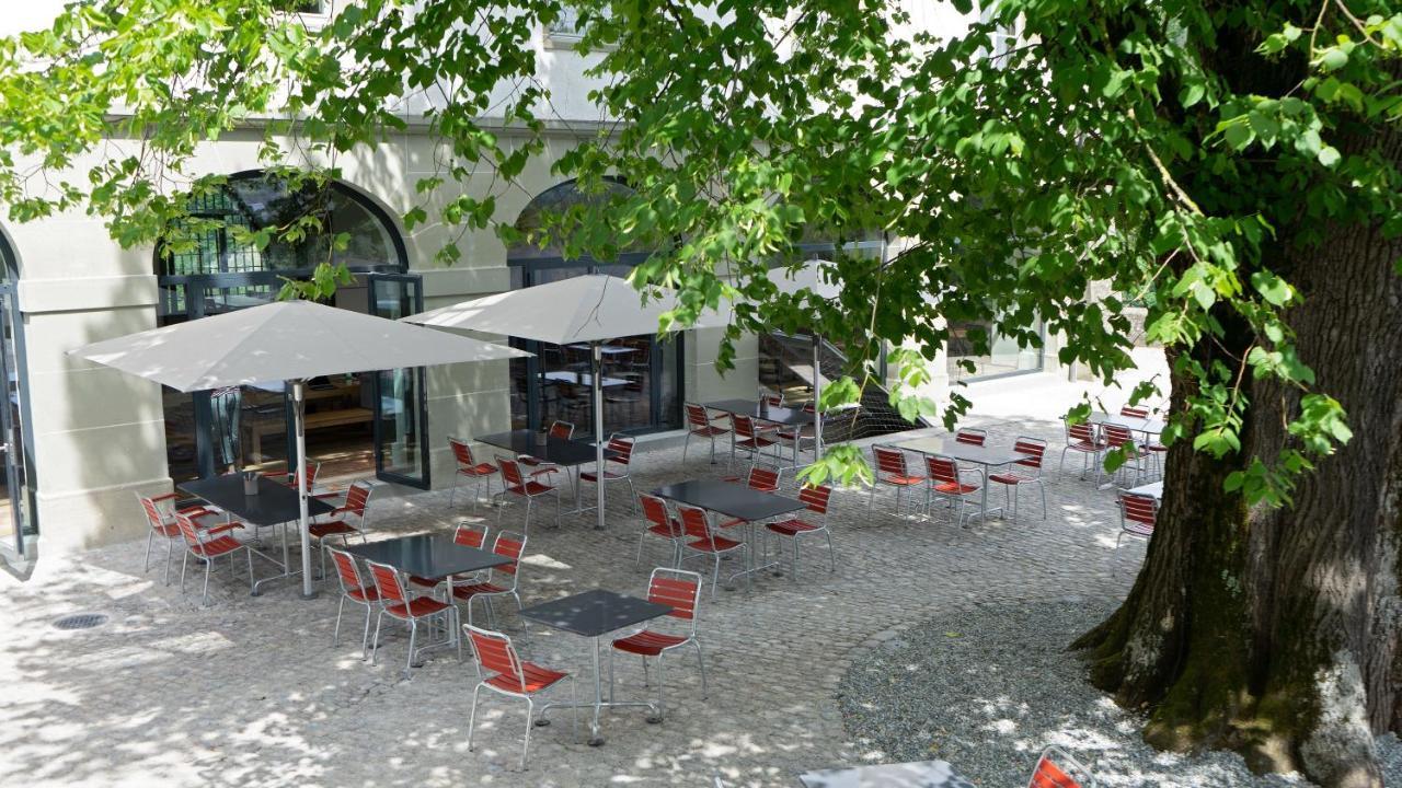 Schloss Burgdorf Youth Hostel Exterior photo